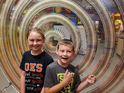 Craft Store «Crayola Store Crown Center», reviews and photos, 200 E 25th St, Kansas City, MO 64108, USA