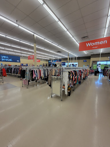 Thrift Store «Savers», reviews and photos, 2833 Mall Dr, Eau Claire, WI 54701, USA