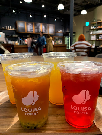 Louisa Coffee 路易．莎咖啡(環球A8門市)