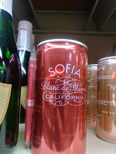 Wine Store «Total Wine & More», reviews and photos, 46301 Potomac Run Plaza, Sterling, VA 20164, USA