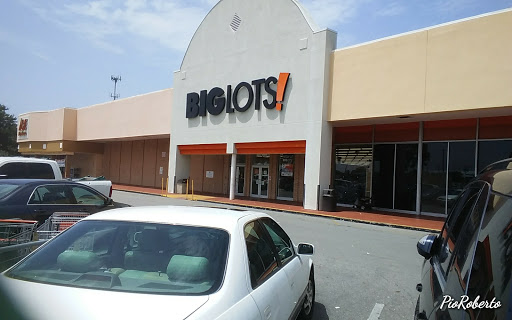 Department Store «T.J. Maxx», reviews and photos, 7555 W Hillsborough Ave, Tampa, FL 33615, USA