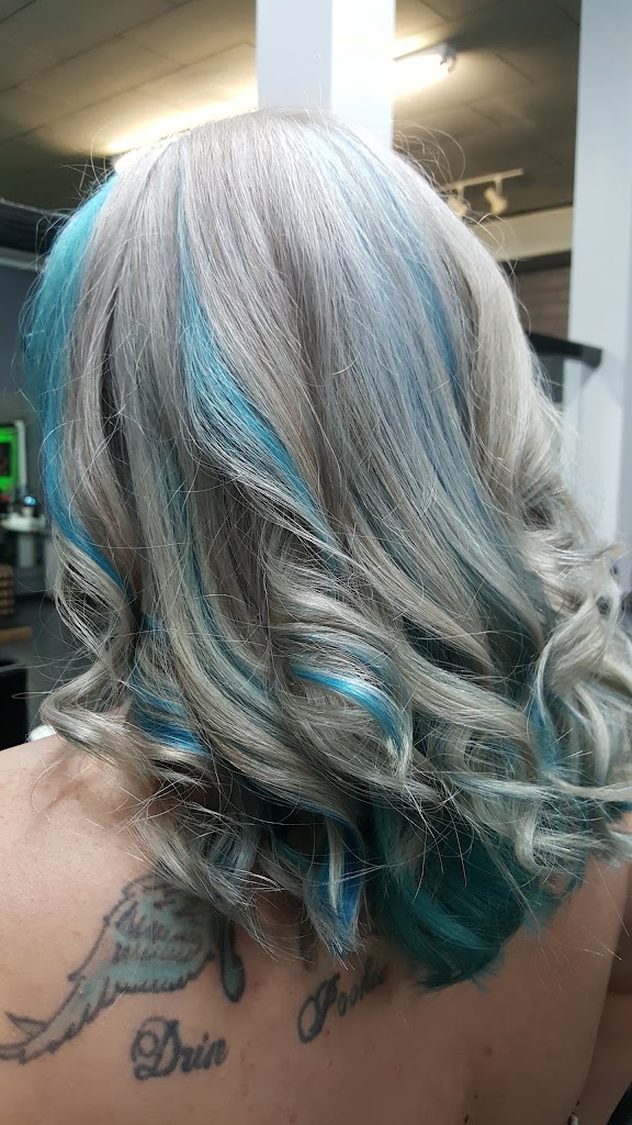 Obsessions Salon 72104
