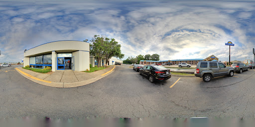 Hyundai Dealer «Superior Hyundai», reviews and photos, 916 E Oak St, Conway, AR 72032, USA