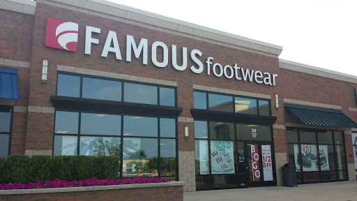 Famous Footwear, 310 Town Center Blvd, White Lake, MI 48386, USA, 