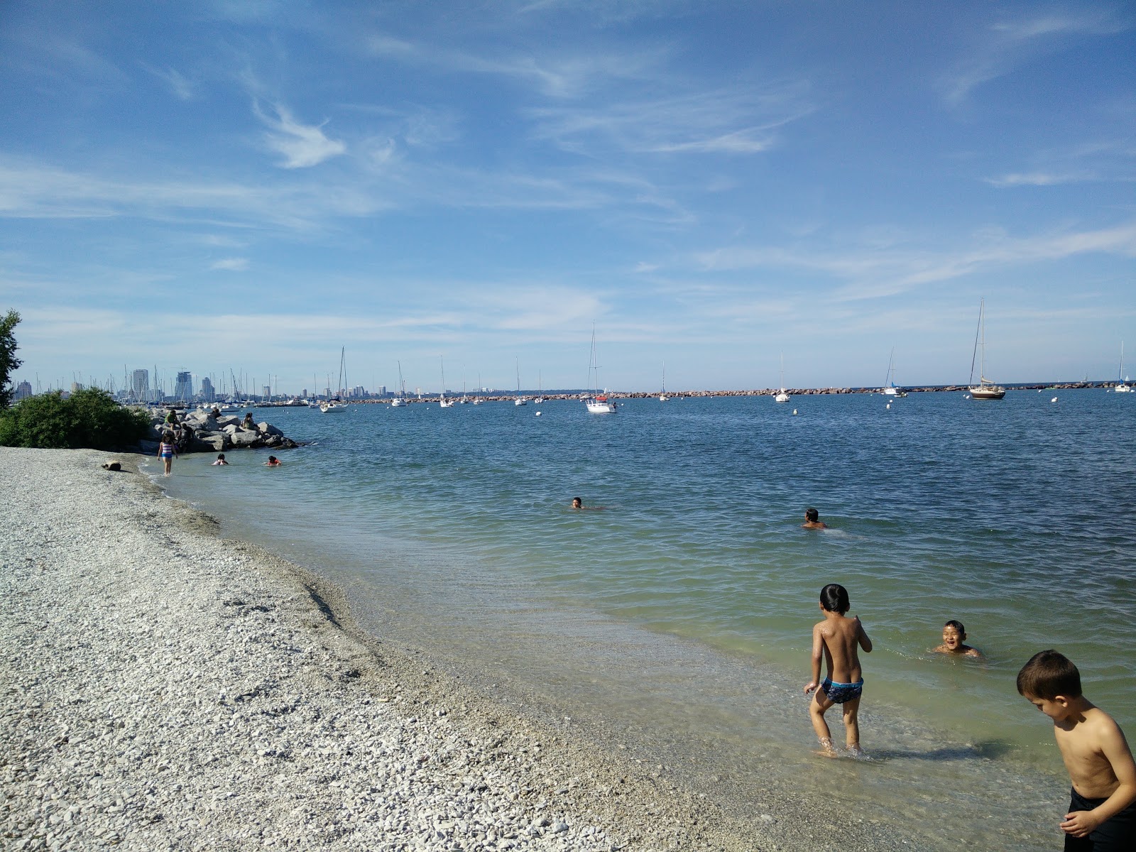 Photo of South Shore Park with white fine pebble surface