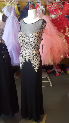 Bridal Shop «Bellas Bridal», reviews and photos, 1907 Lancaster Dr NE, Salem, OR 97305, USA