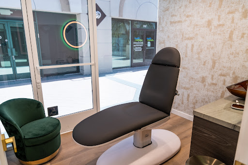 Glow Aesthetic Center Encino image