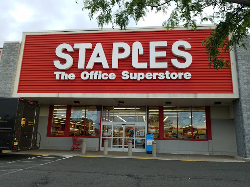 Office Supply Store «Staples», reviews and photos, 3140 NJ-35, Hazlet, NJ 07730, USA