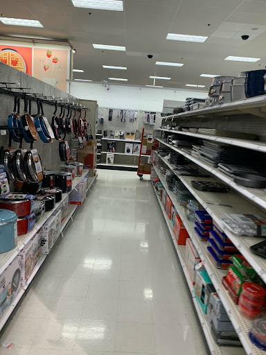 Department Store «Target», reviews and photos, 2800 SW Barton St, Seattle, WA 98126, USA