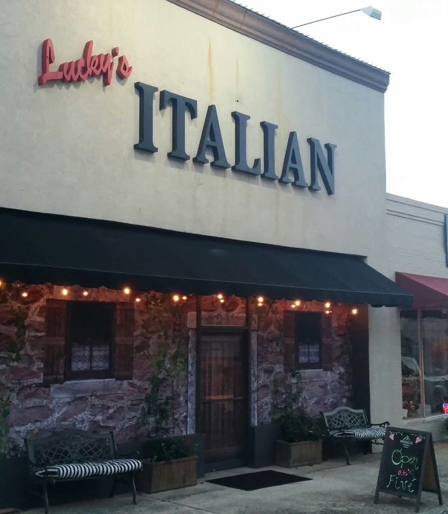Lucky's Italian Restaurant 30233