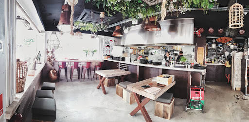 Restaurant Soy Sushi & Asian Fusion