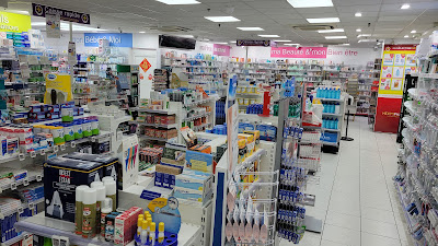 Pharmacie Du Centre Commercial Masséna 13 à Paris
