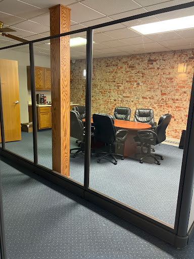 Used Office Furniture Store «Kentwood Office Furniture», reviews and photos, 3063 Breton Rd SE, Grand Rapids, MI 49512, USA