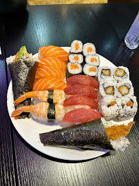 Plats et boissons du Restaurant japonais Top Sushi à Paris - n°2