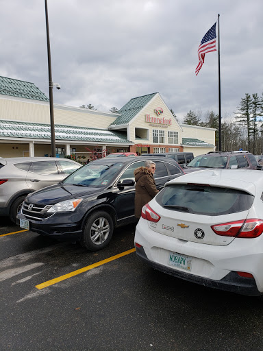 Grocery Store «Hannaford Supermarket», reviews and photos, 80 Wolfeboro Hwy, Alton, NH 03809, USA