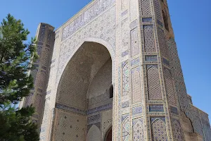 Bibi-Khanym Mosque image