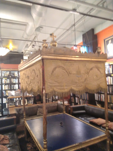 Book Store «Battery Park Book Exchange», reviews and photos, 1 Page Ave #101, Asheville, NC 28801, USA