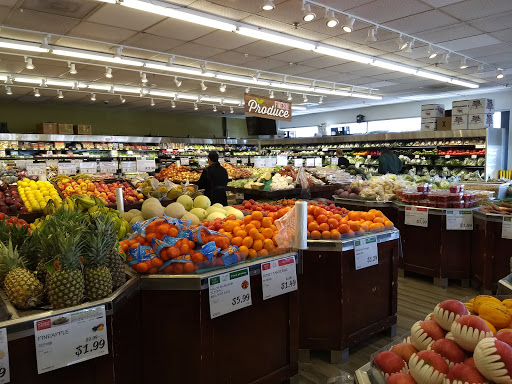 Korean Grocery Store «H Mart», reviews and photos, 34 E Golf Rd, Schaumburg, IL 60173, USA