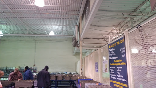 Outlet Store «Goodwill Central Virginia Outlet», reviews and photos, 6301 Midlothian Turnpike, Richmond, VA 23225, USA