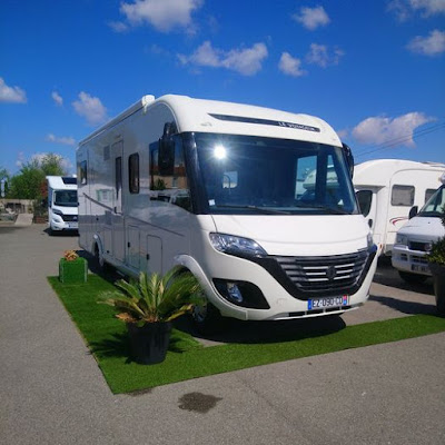 Central Camper à Saint-Priest