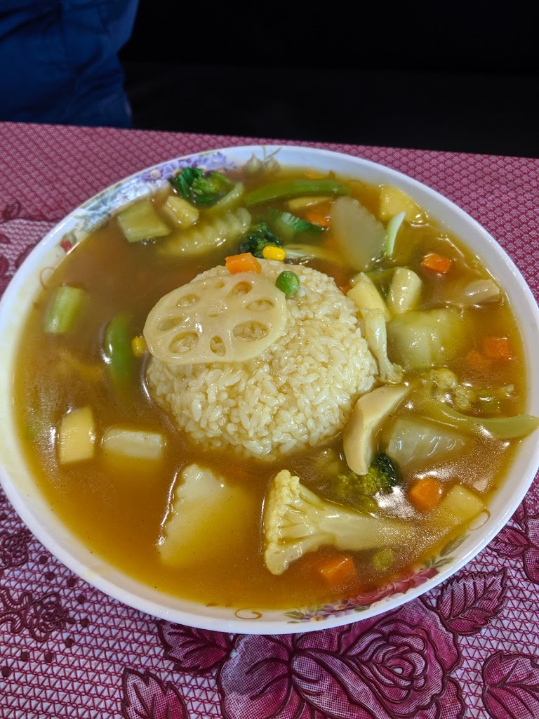 甘露素食 的照片