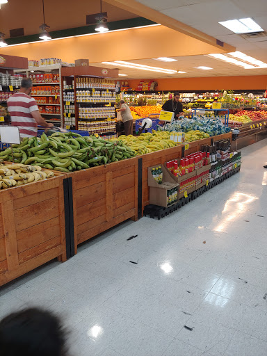 Supermarket «Superfood Marketplace - Allentown, PA», reviews and photos, 704 W Emmaus Ave, Allentown, PA 18103, USA