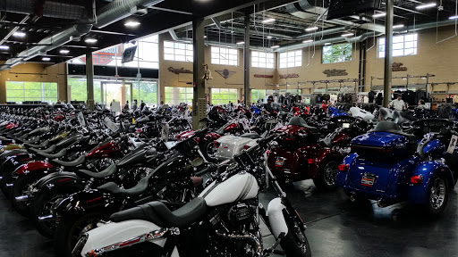 Harley-Davidson Dealer «Chicago Harley-Davidson», reviews and photos, 2929 Patriot Blvd, Glenview, IL 60026, USA