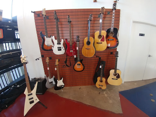 Pawn Shop «Liberty Pawn & The Jewelry Buyers», reviews and photos, 22 N Dobson Rd, Mesa, AZ 85201, USA