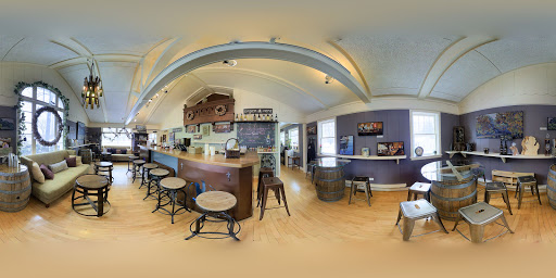 Wine Store «Petter Wine Gallery», reviews and photos, 161 Blue Star Hwy, Douglas, MI 49406, USA