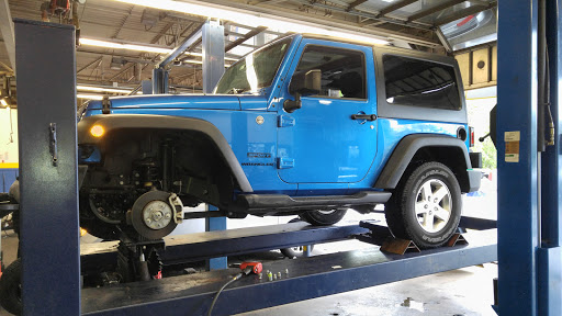 Tire Shop «NEW ENGLAND TIRE Car Care Centers - Northborough», reviews and photos, 367 W Main St, Northborough, MA 01532, USA