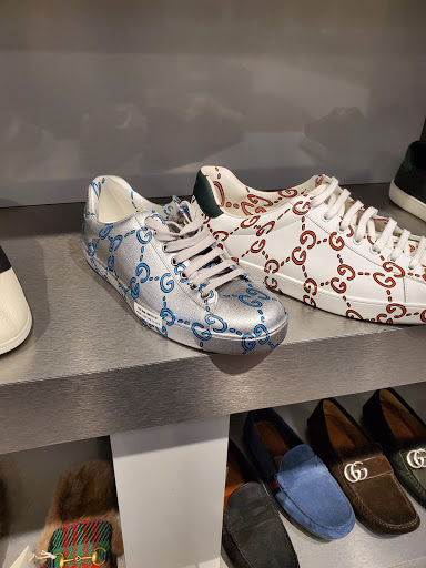 Boutique «Gucci Outlet», reviews and photos, 50 Hartz Way, Secaucus, NJ 07094, USA