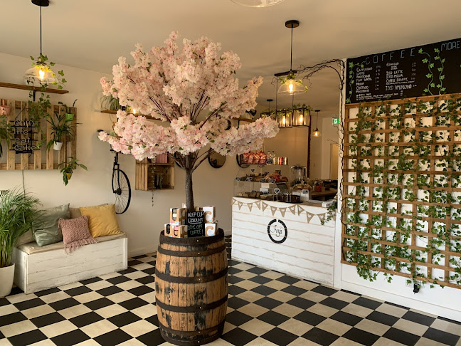 Ivy’s Coffee Shop