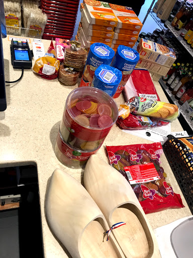 Grocery Store «Holland International Market», reviews and photos, 9835 Belmont St, Bellflower, CA 90706, USA