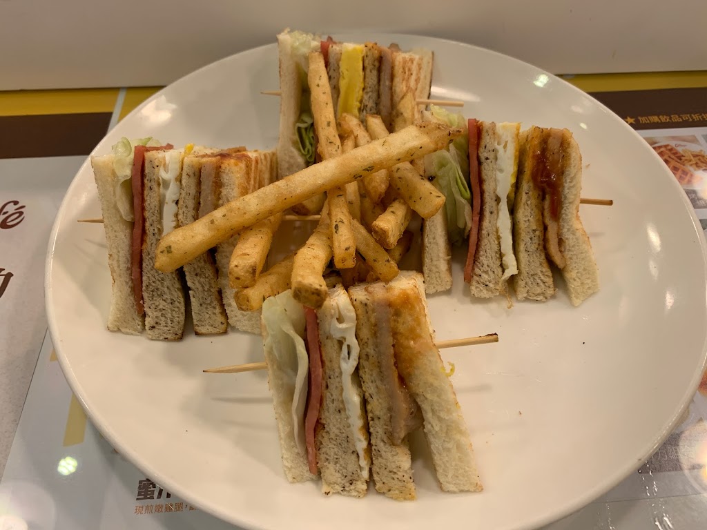 Q Burger 平鎮文化店 的照片