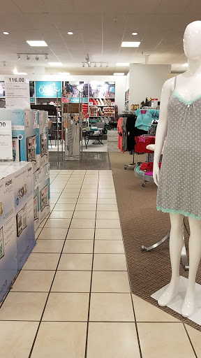 Department Store «JCPenney», reviews and photos, 2940 Commerce Dr, Johnsburg, IL 60051, USA