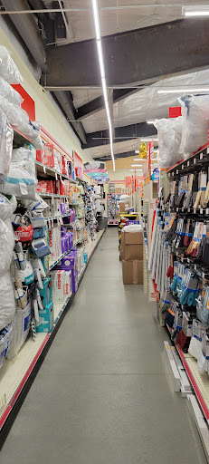 Dollar Store «FAMILY DOLLAR», reviews and photos, 165 Main St, Willimantic, CT 06226, USA