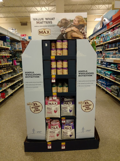 Pet Supply Store «PetSmart», reviews and photos, 400 S State Rd, Springfield, PA 19064, USA