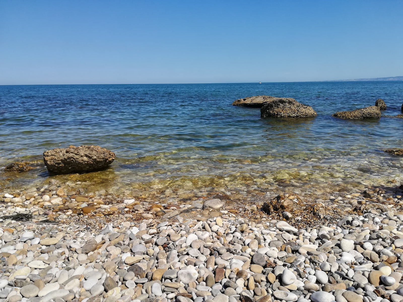 Photo of Spiaggia di Vignola wild area