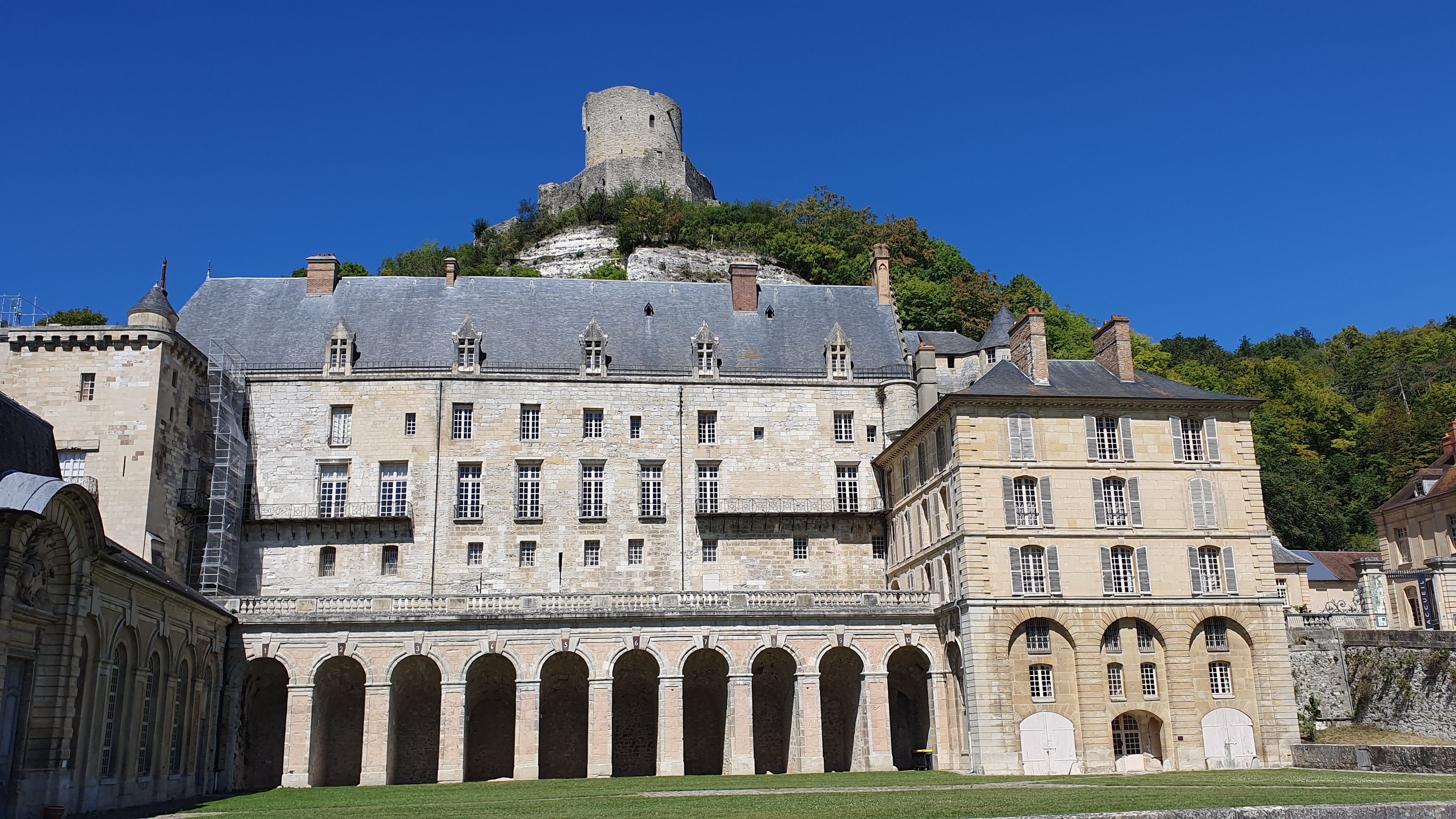 Photo n° 1 de l'avis de mohamed.a fait le 23/08/2023 à 07:39