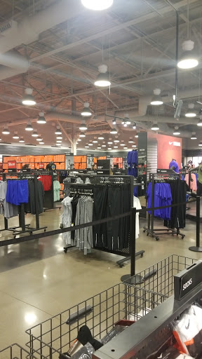 Sporting Goods Store «Nike Factory Store», reviews and photos, 447 Great Mall Dr #484, Milpitas, CA 95035, USA