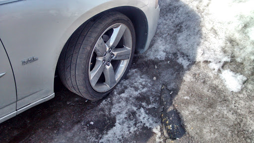 Auto Repair Shop «Metro 25 Firestone Tire & Services Center», reviews and photos, 11011 Telegraph Rd, Taylor, MI 48180, USA