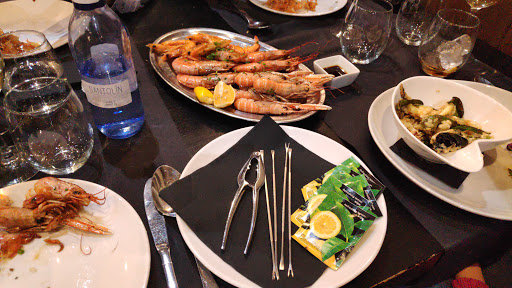 Restaurante Qarnal · Carnes · Paellas · Take away · En Villaviciosa de Odón en Villaviciosa de Odón