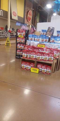 Grocery Store «Kroger Marketplace», reviews and photos, 7300 Yankee Rd, Liberty Township, OH 45044, USA