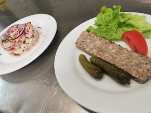 Photo n°9 de Restaurant de la Gare à Chasseneuil-du-Poitou ()