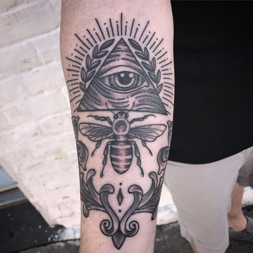 Tattoo Shop «Savannah Ink Tattoo», reviews and photos, 119 Jefferson St, Savannah, GA 31401, USA