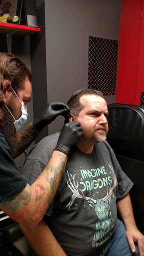 Tattoo Shop «Big Time Tattoos and Piercings», reviews and photos, 5353 Madison Ave, Indianapolis, IN 46227, USA