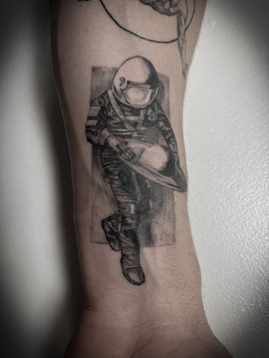 Explore sleeve tattoo ideas for women, creative tattoo ideas in Borger, available at KatLovo Tattoo