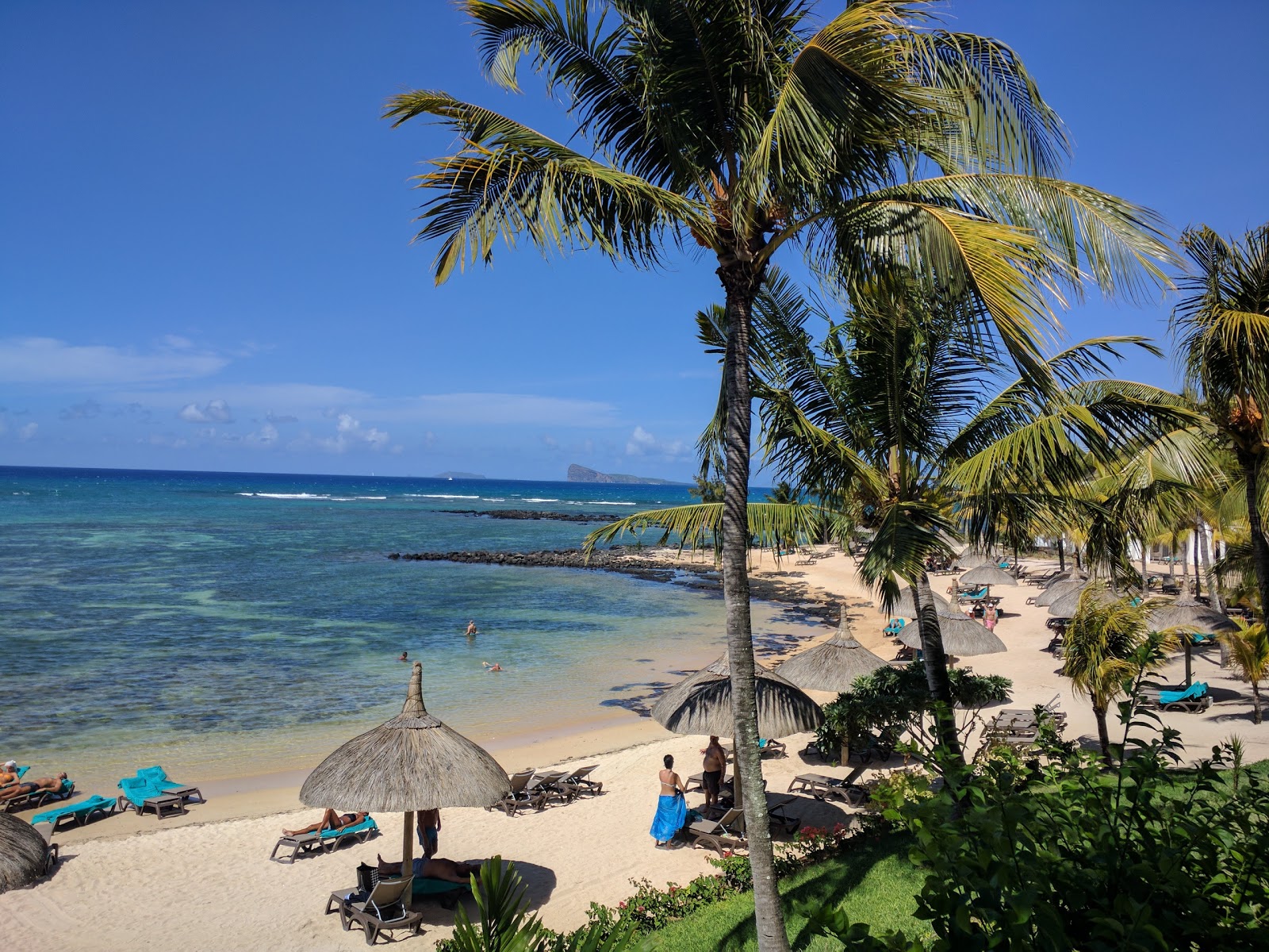 Foto von Pointe aux Canonniers Club Med mit beiger sand Oberfläche