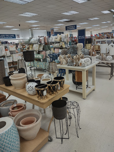 Department Store «Marshalls», reviews and photos, 425 Ernest W Barrett Pkwy NW, Kennesaw, GA 30144, USA