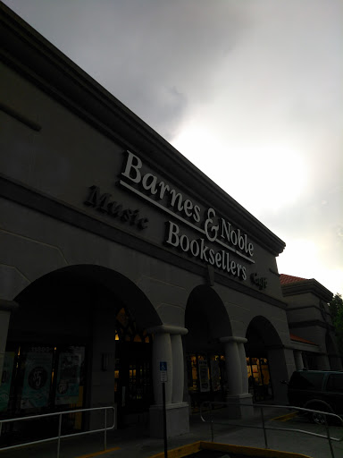 Book Store «Barnes & Noble», reviews and photos, 11802 Dale Mabry Hwy, Tampa, FL 33618, USA